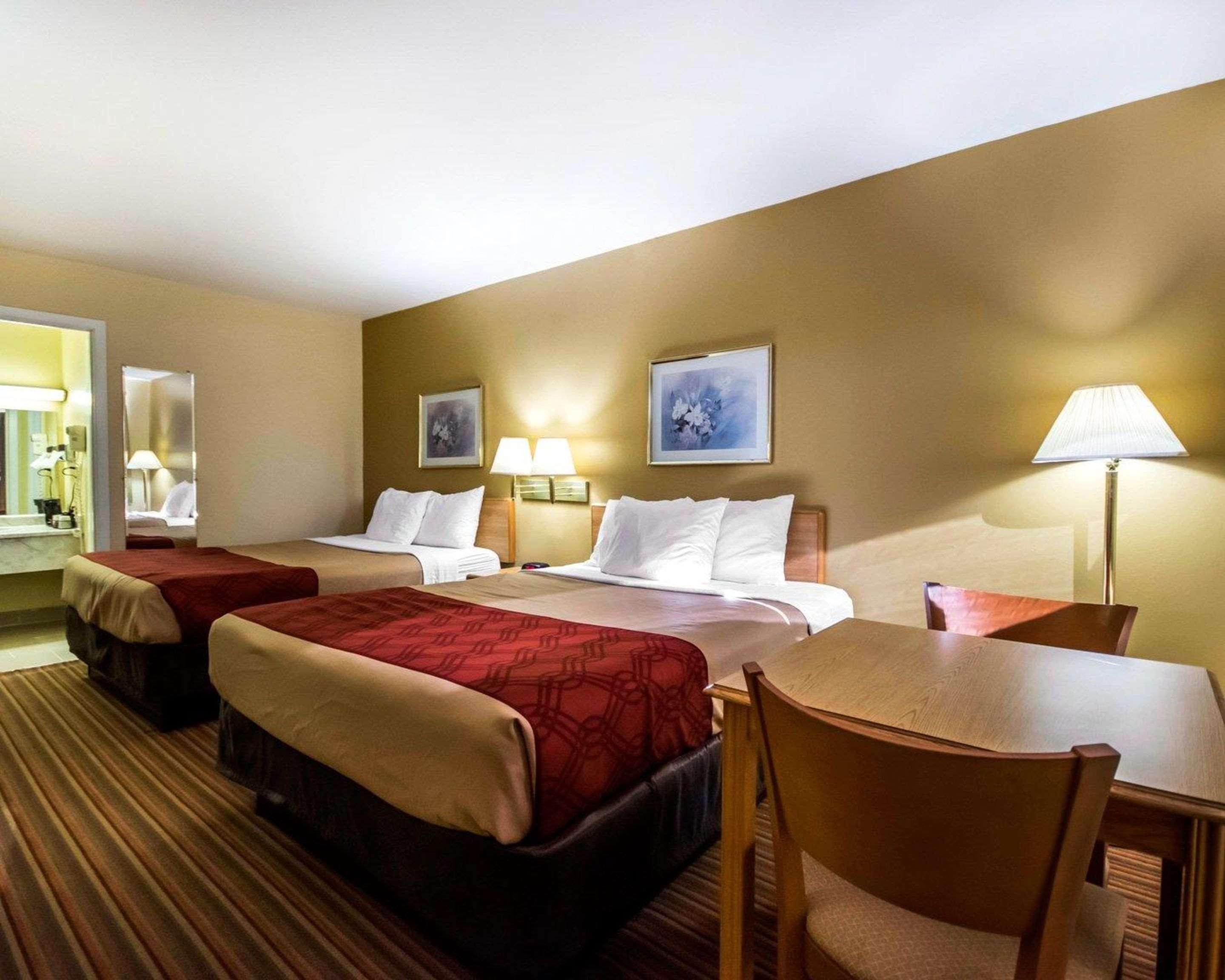 Econo Lodge Erlanger - Cincinnati Airport Exteriör bild