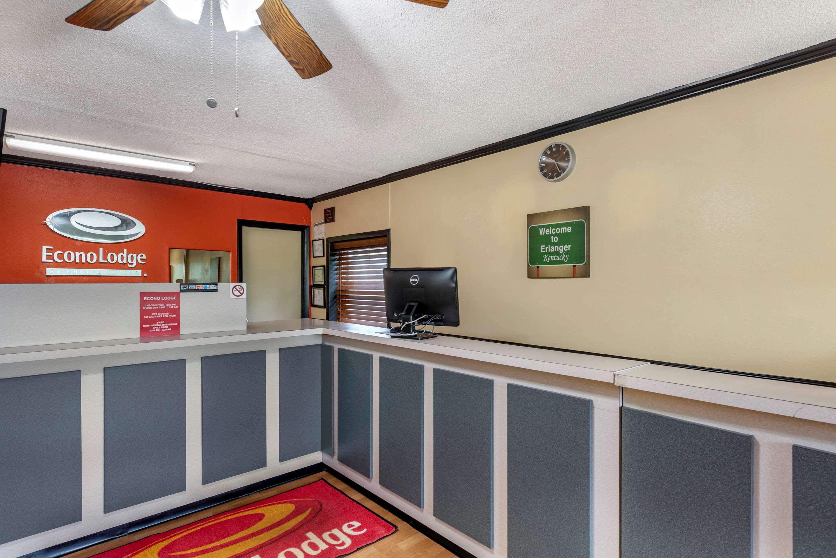 Econo Lodge Erlanger - Cincinnati Airport Exteriör bild