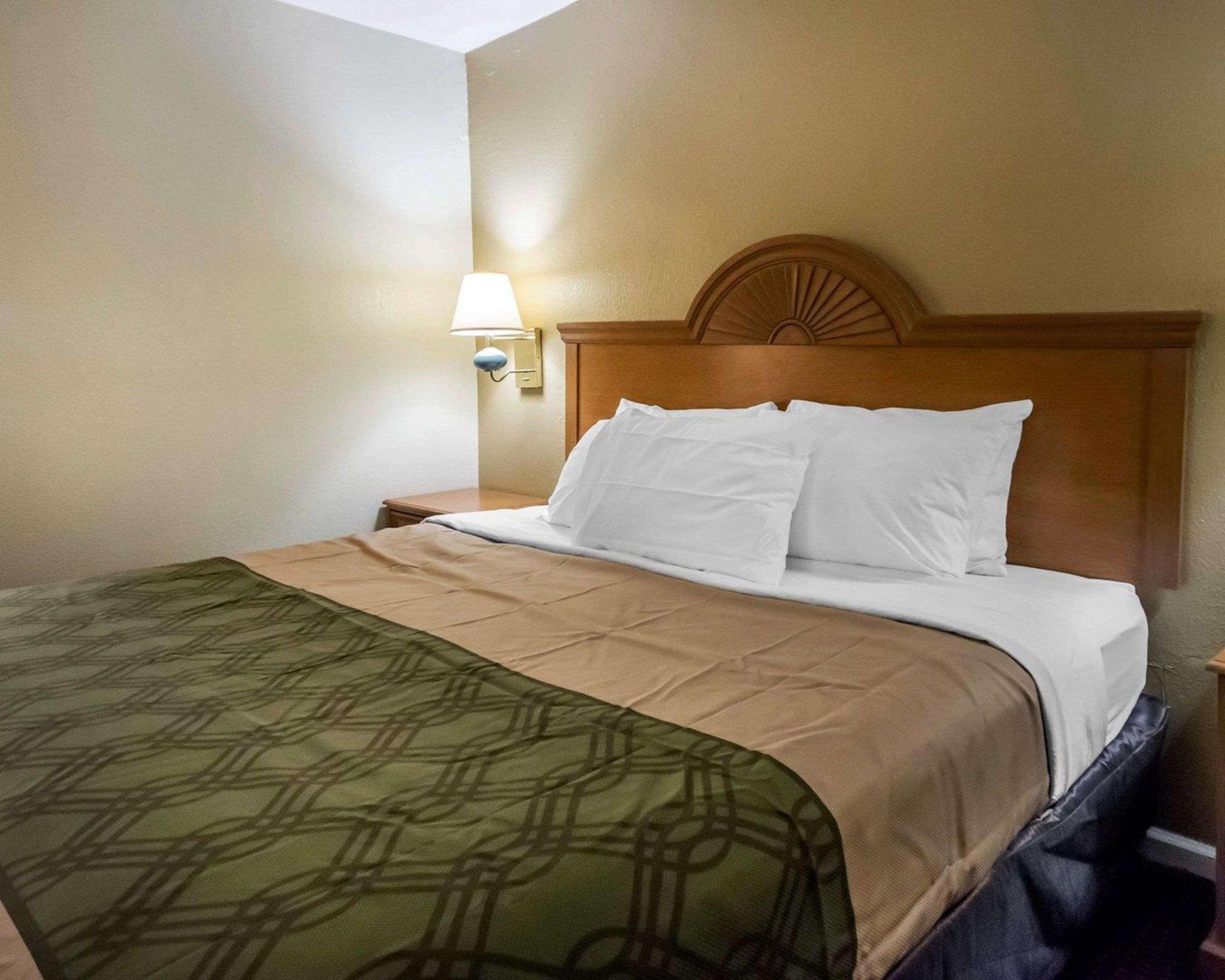 Econo Lodge Erlanger - Cincinnati Airport Exteriör bild