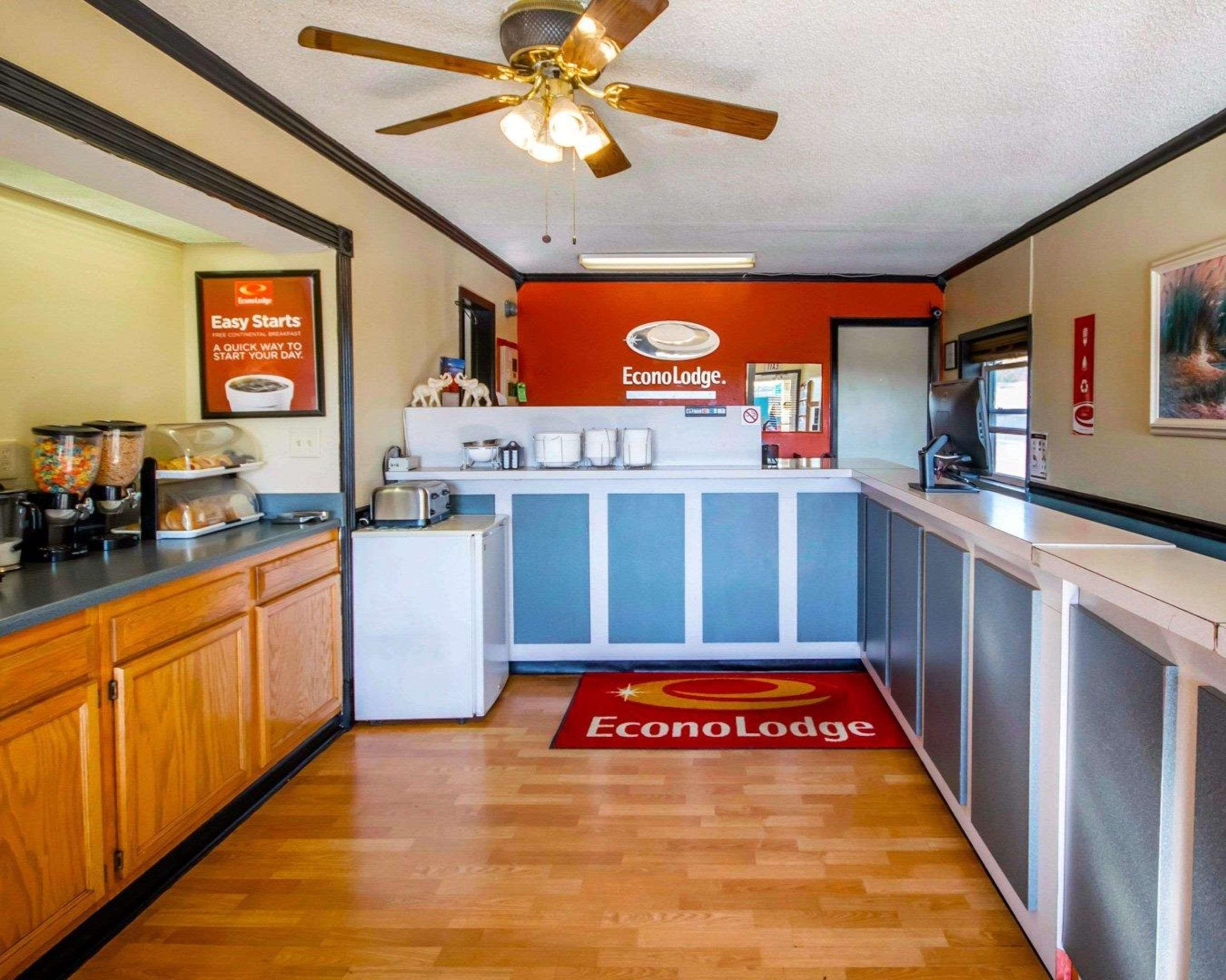 Econo Lodge Erlanger - Cincinnati Airport Exteriör bild