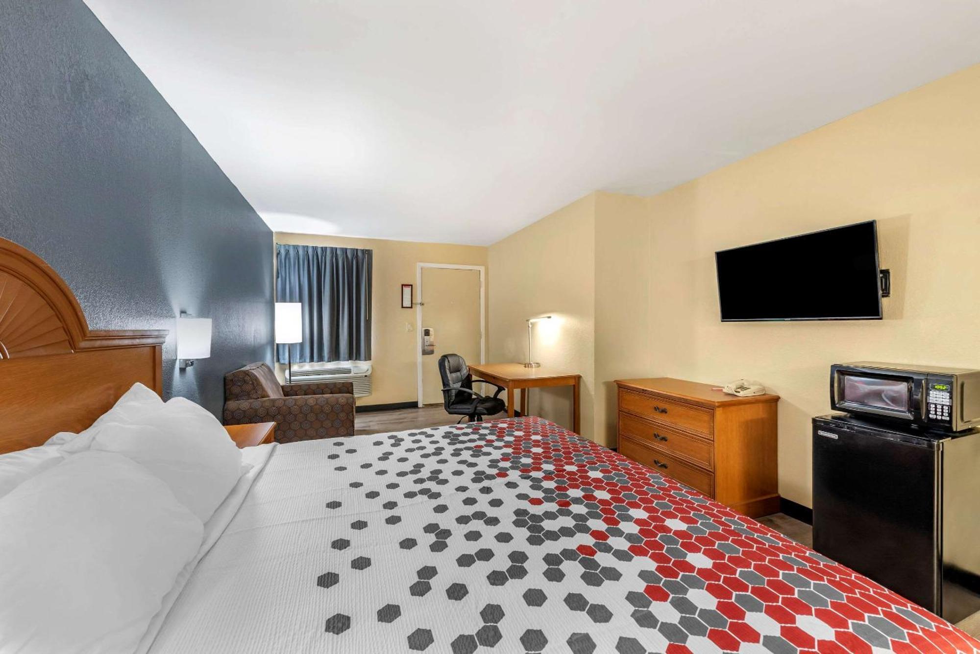 Econo Lodge Erlanger - Cincinnati Airport Exteriör bild
