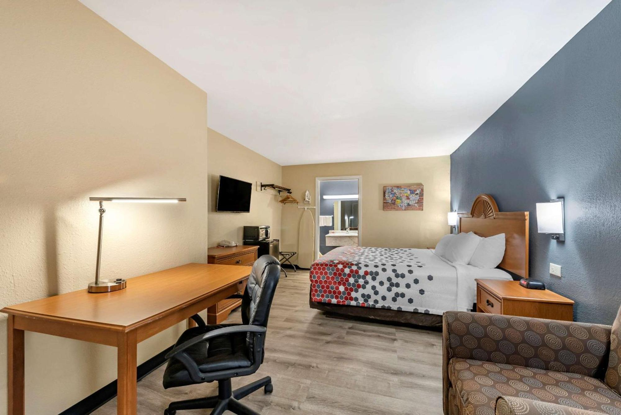 Econo Lodge Erlanger - Cincinnati Airport Exteriör bild