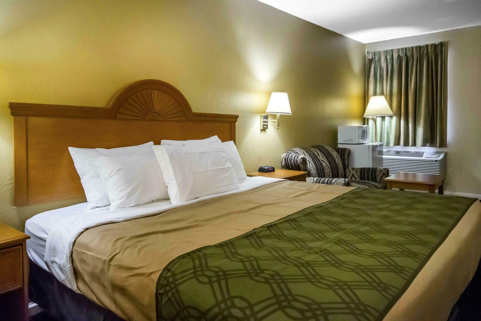 Econo Lodge Erlanger - Cincinnati Airport Exteriör bild